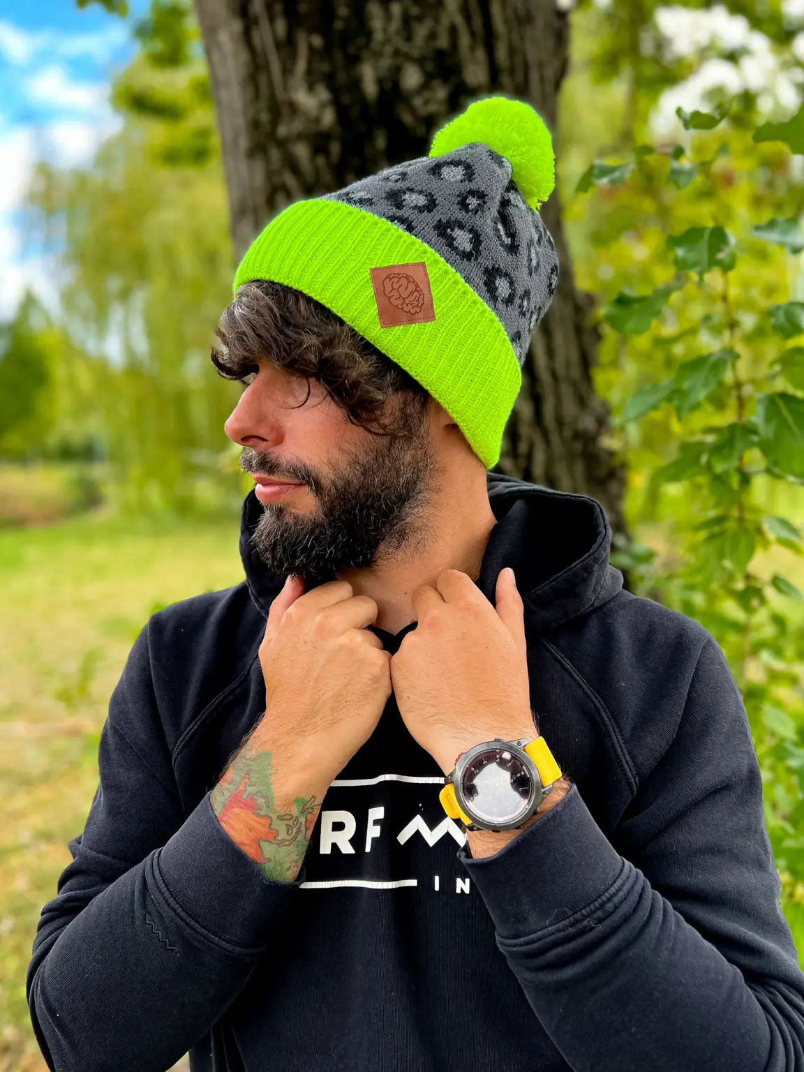 Stylowa czapka na stok