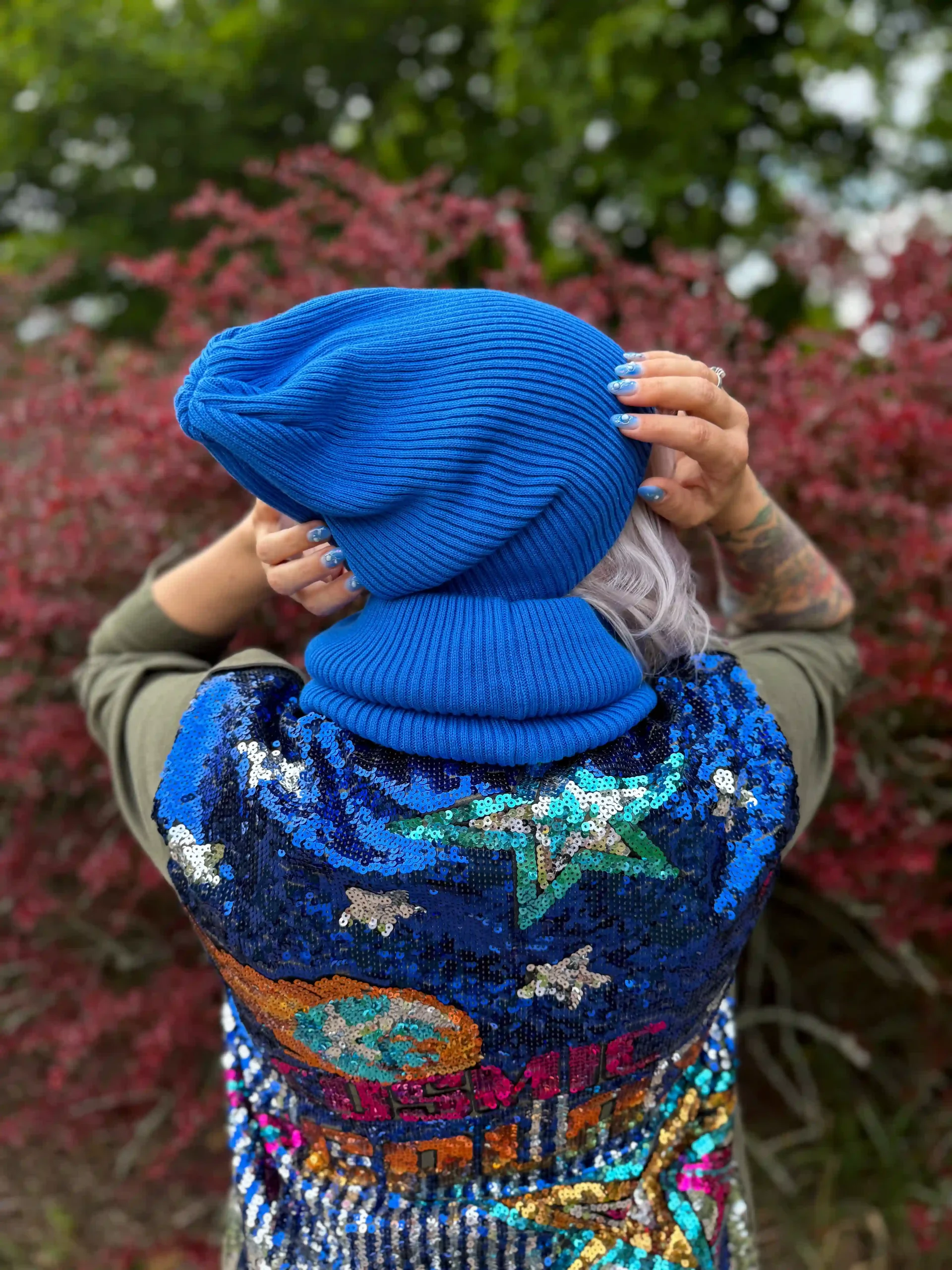 baggy beanie z bawełny niebieska