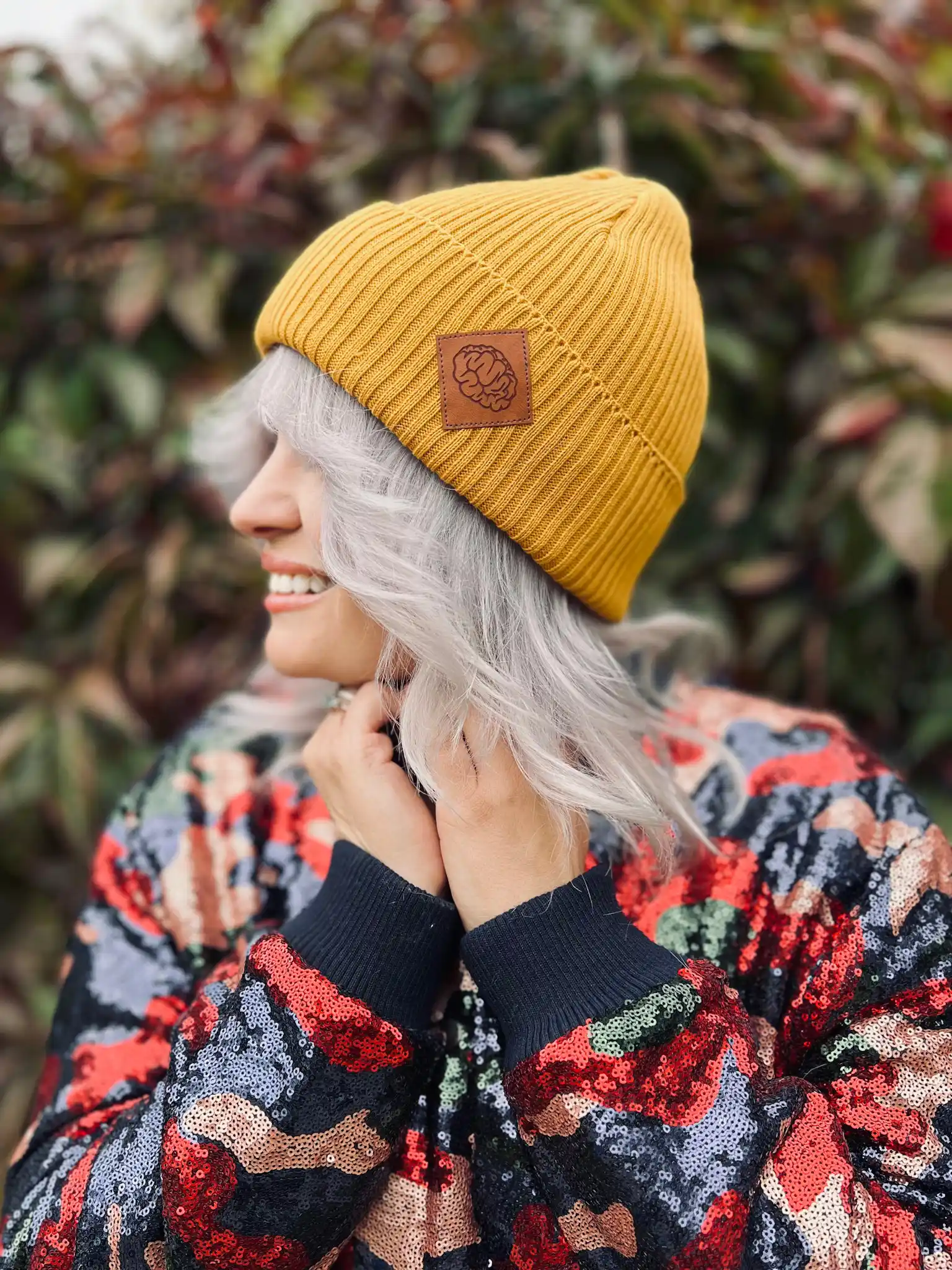 bawelniana beanie w kolorze musztardowym