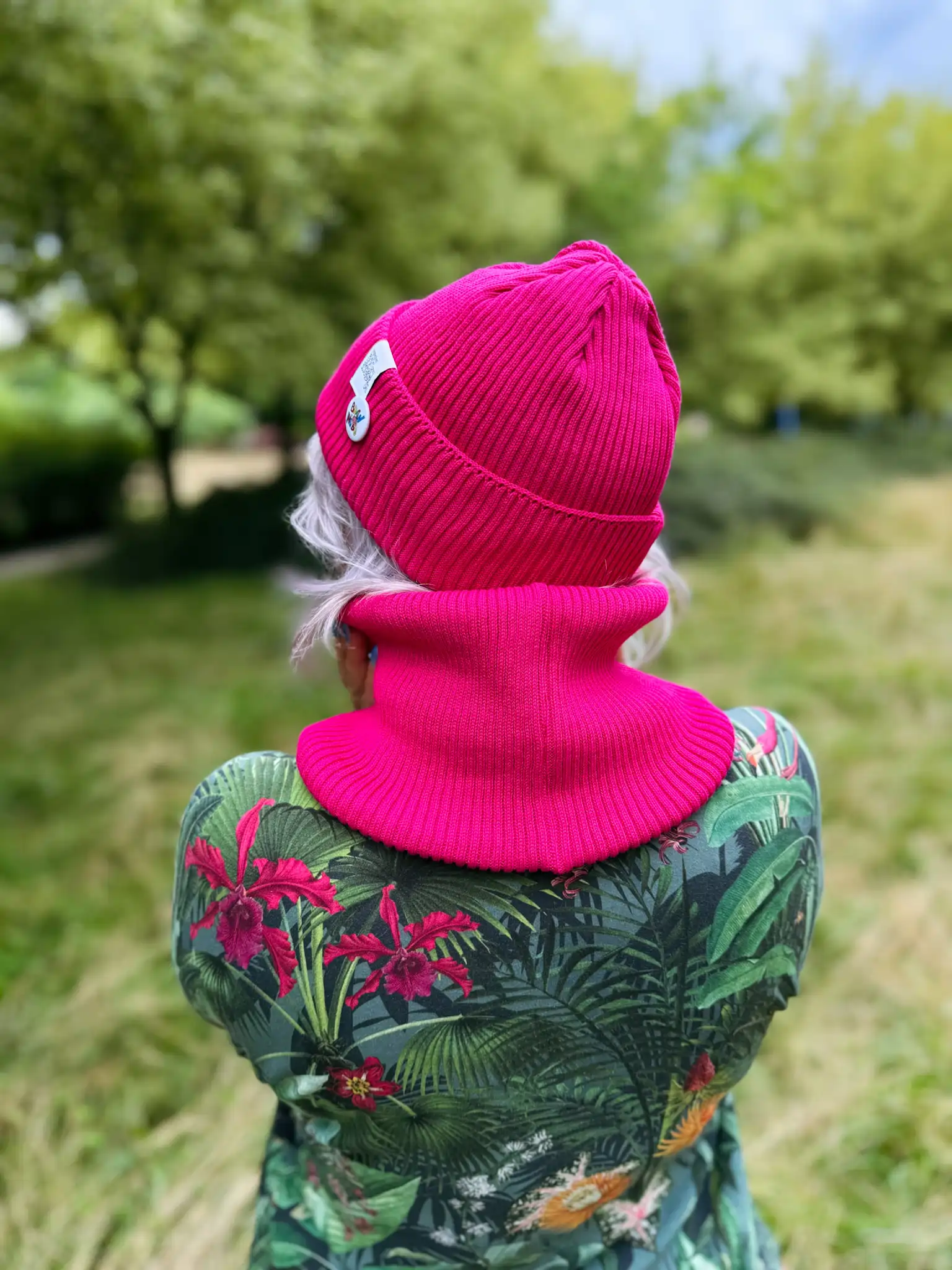 beanie neonowa