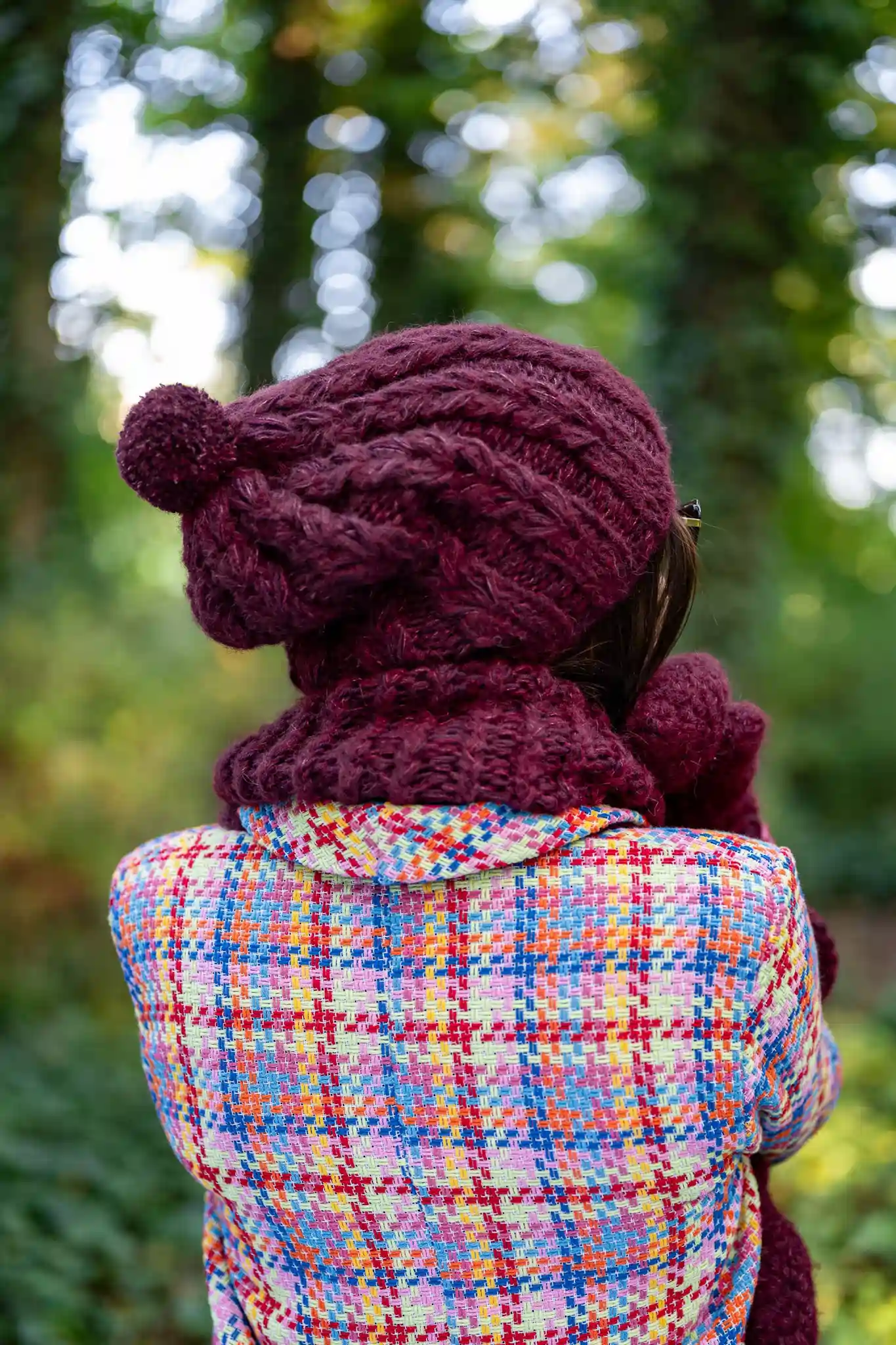bordowa czapka merino