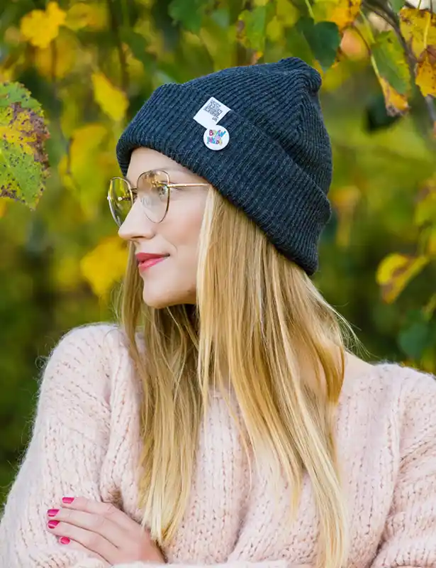 ciemny-szary-wywinięta-czapka-beanie-brain-inside