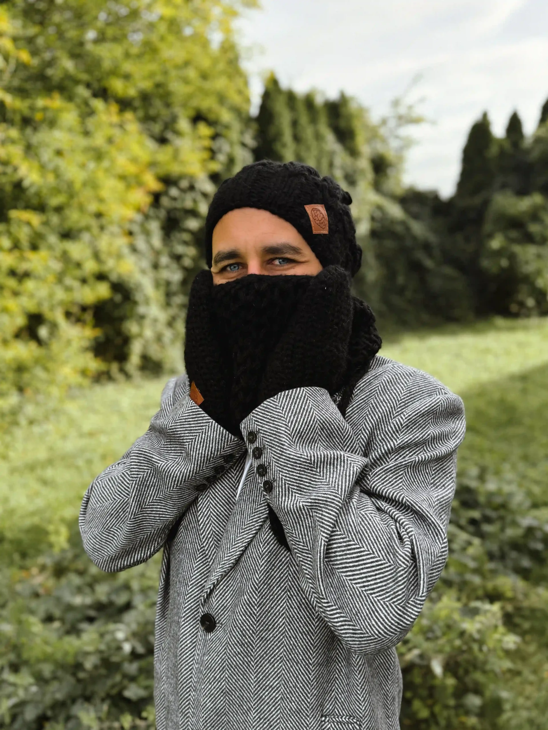 czapka merino z pomponem