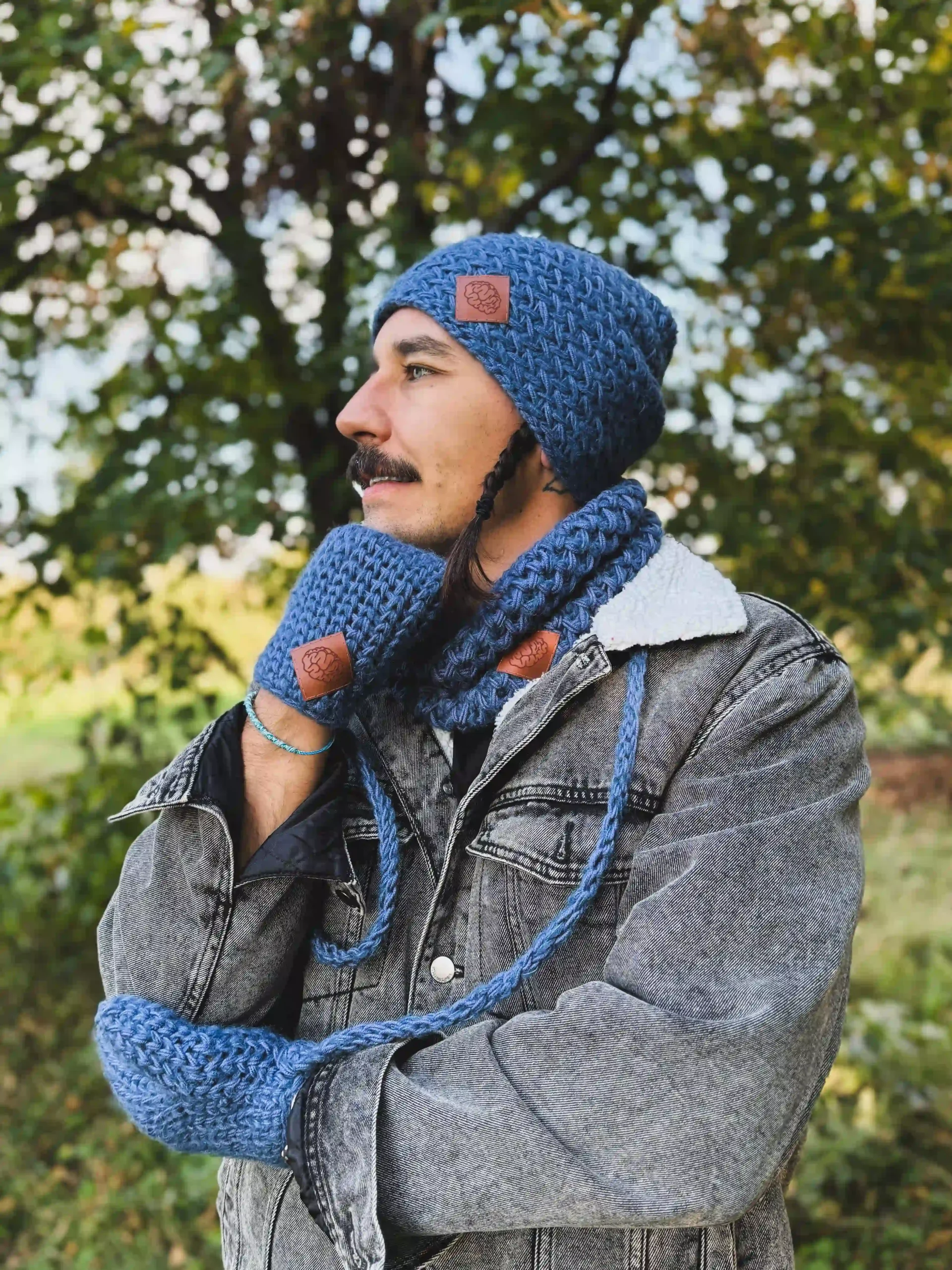 czapka na drutach