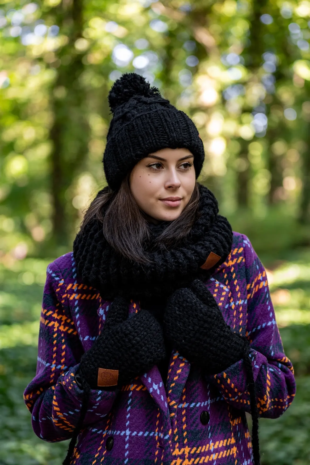 czarny komin merino damski