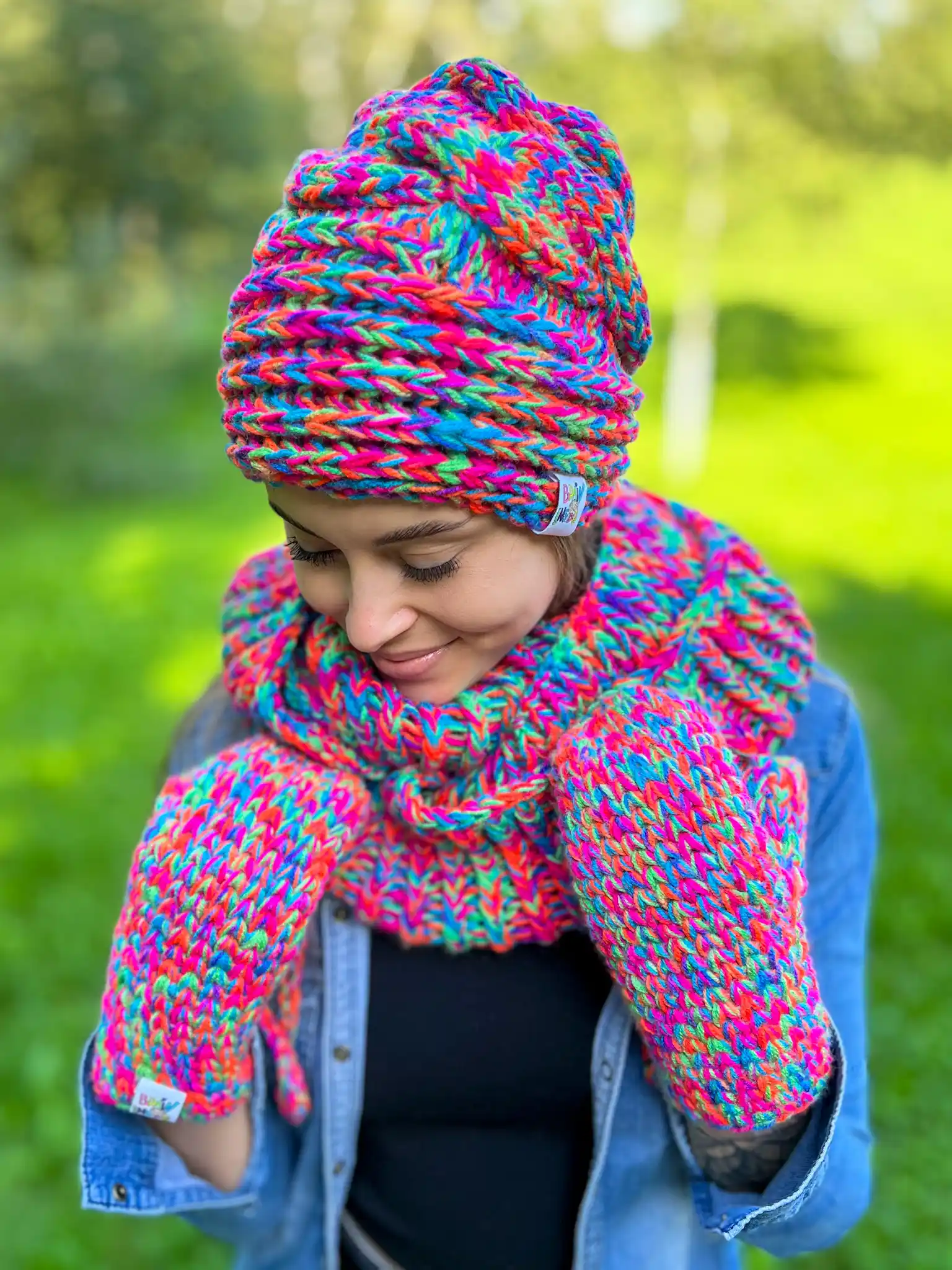 jednopalczaste kolorowe rekawiczki handmade