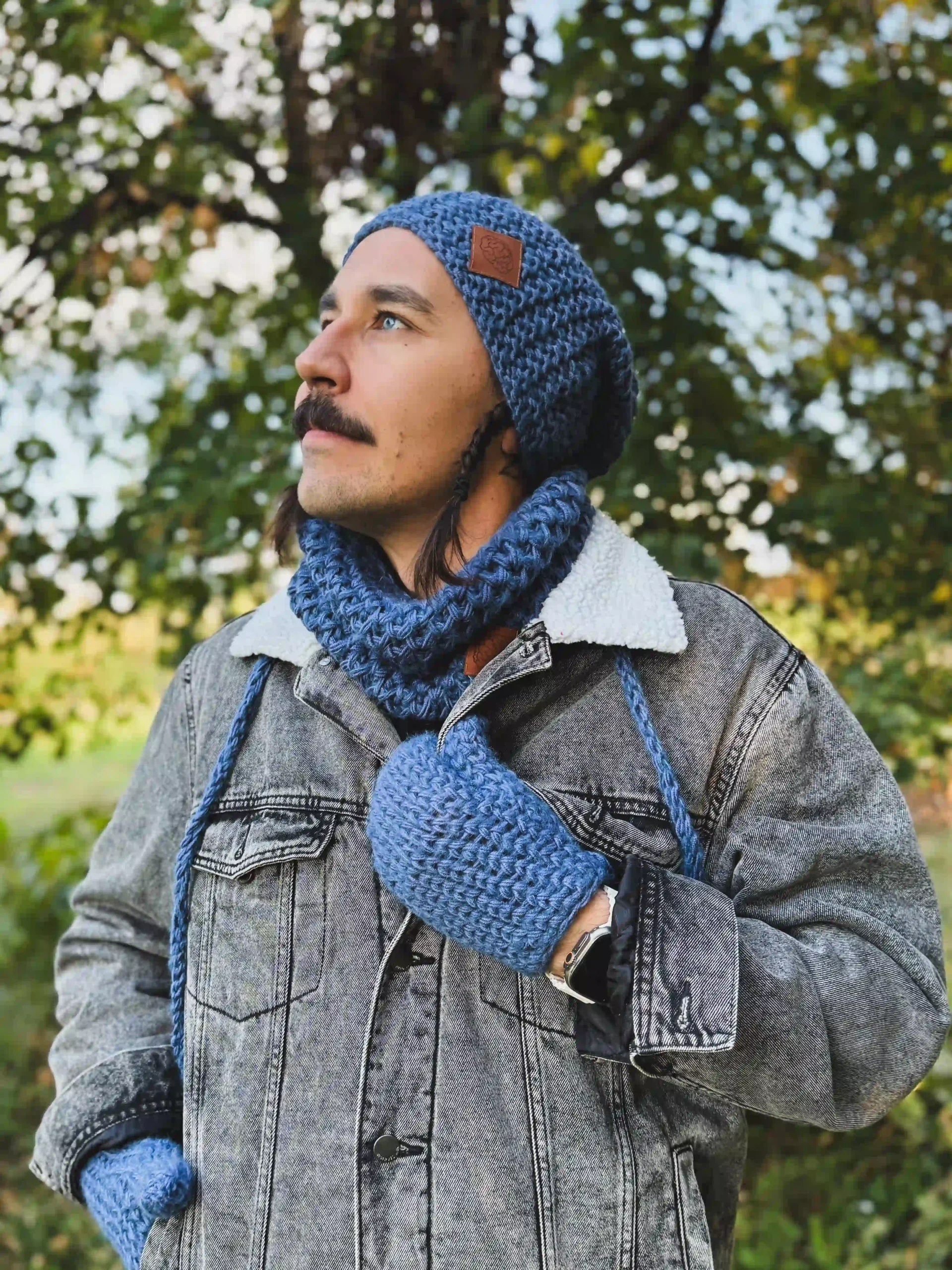 męska czapka handmade merino niebieska
