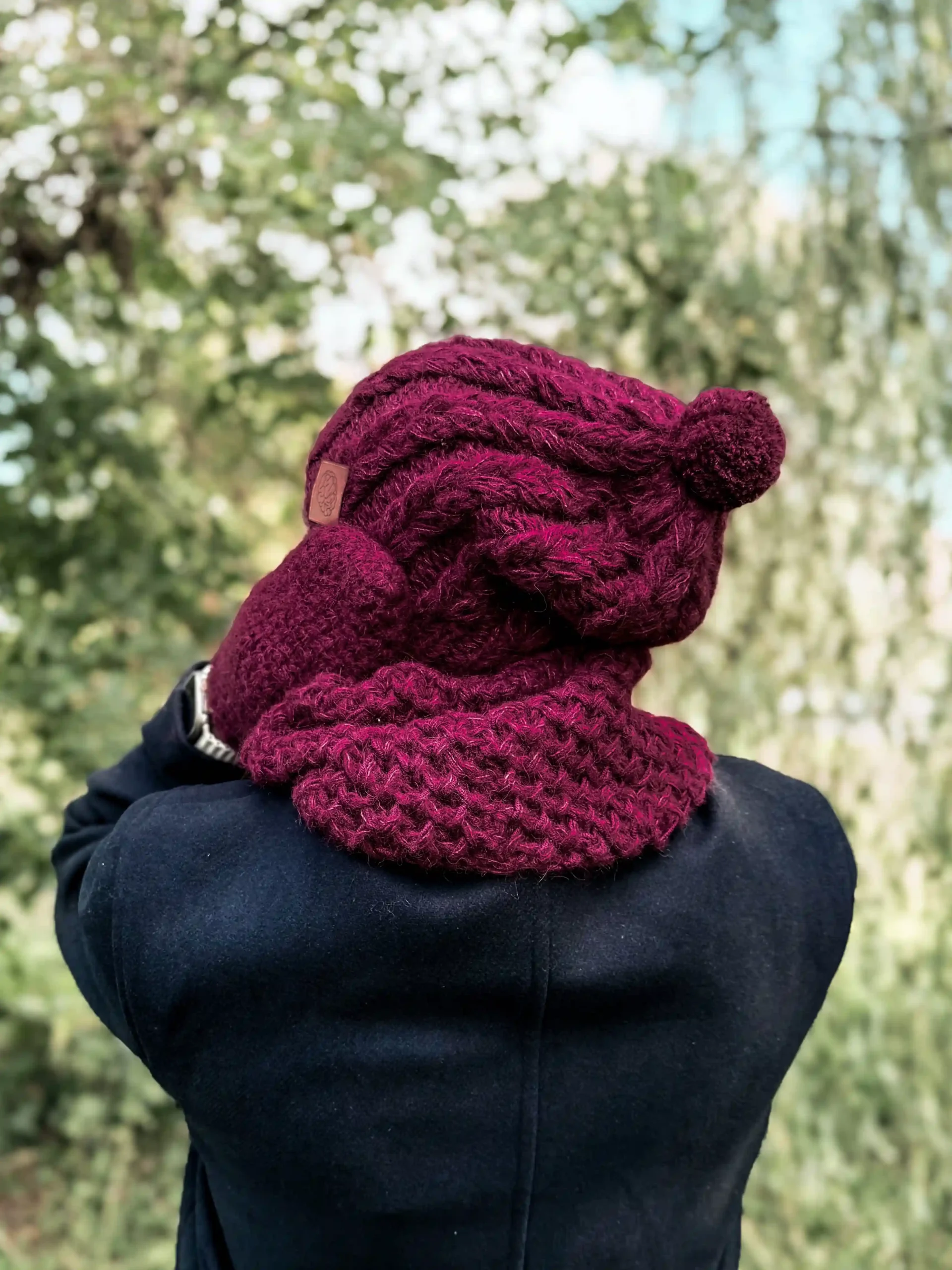 męska czapka z pomponem merino bordo