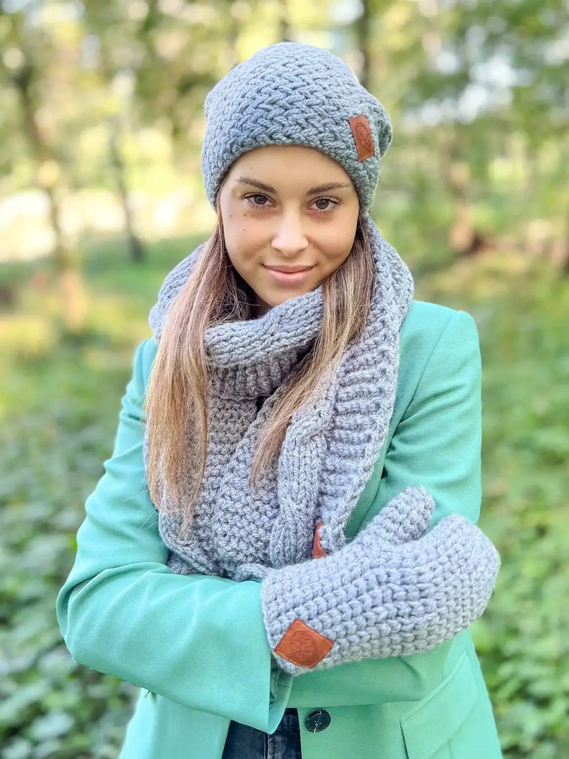 szara czapka handmade bez pompona (2)